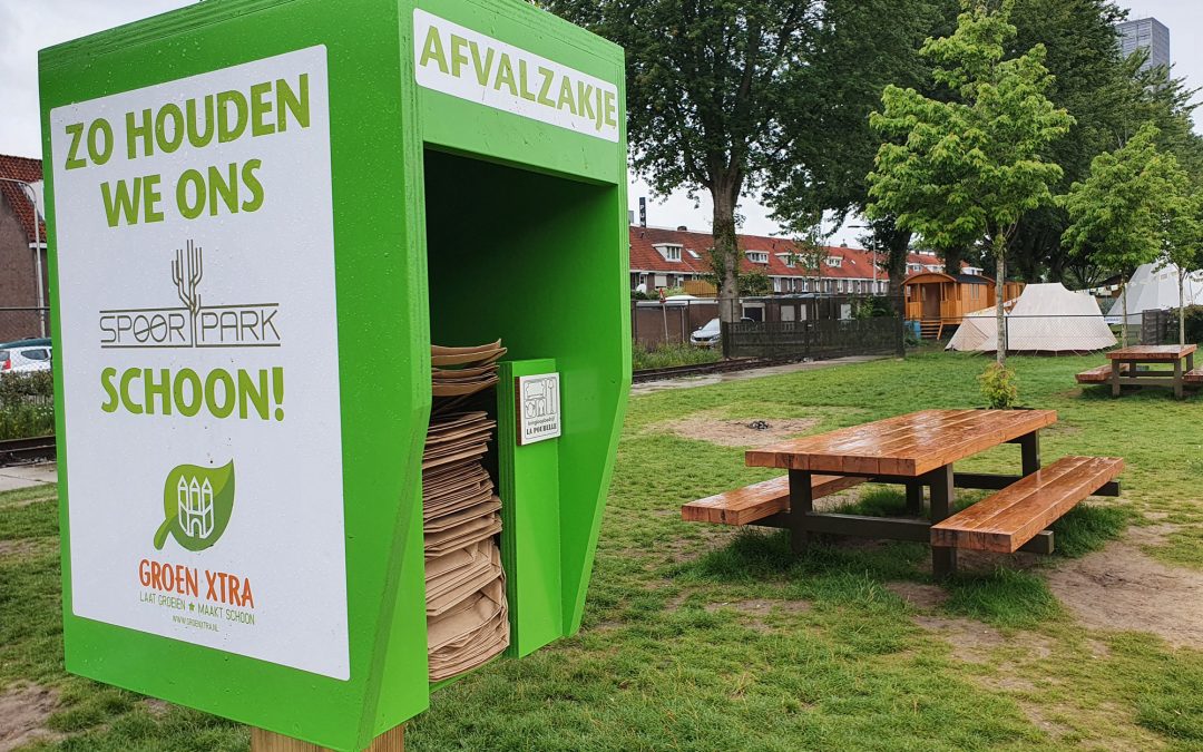 Diamant Groen Xtra plaatst afvalzakjes uitgiftepunt