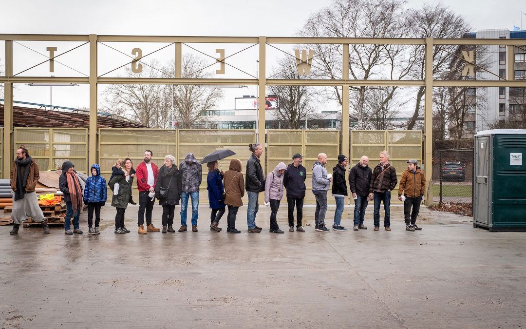 Stadscamping Tilburg start crowdfunding voor bouw sanitair-wagon