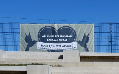 Denk aan elkaar. Ook in het Spoorpark.