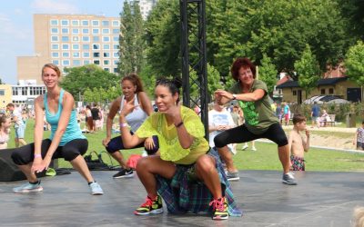 Zumba Marathon in het Spoorpark op Internationale Vrouwendag